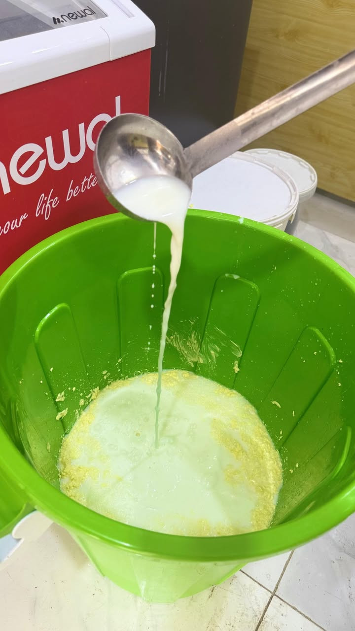 عرض اليوم ربع جبن قلعه +ربع جبن عرب +ربع زيتون +كيلو ونص لبن . بس ب 5 الاف  وعدنا توصيل لكل مكان بناصريه *********** واتساب
