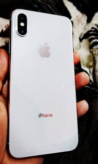 آيفون XS • ٦٤ • ابيض