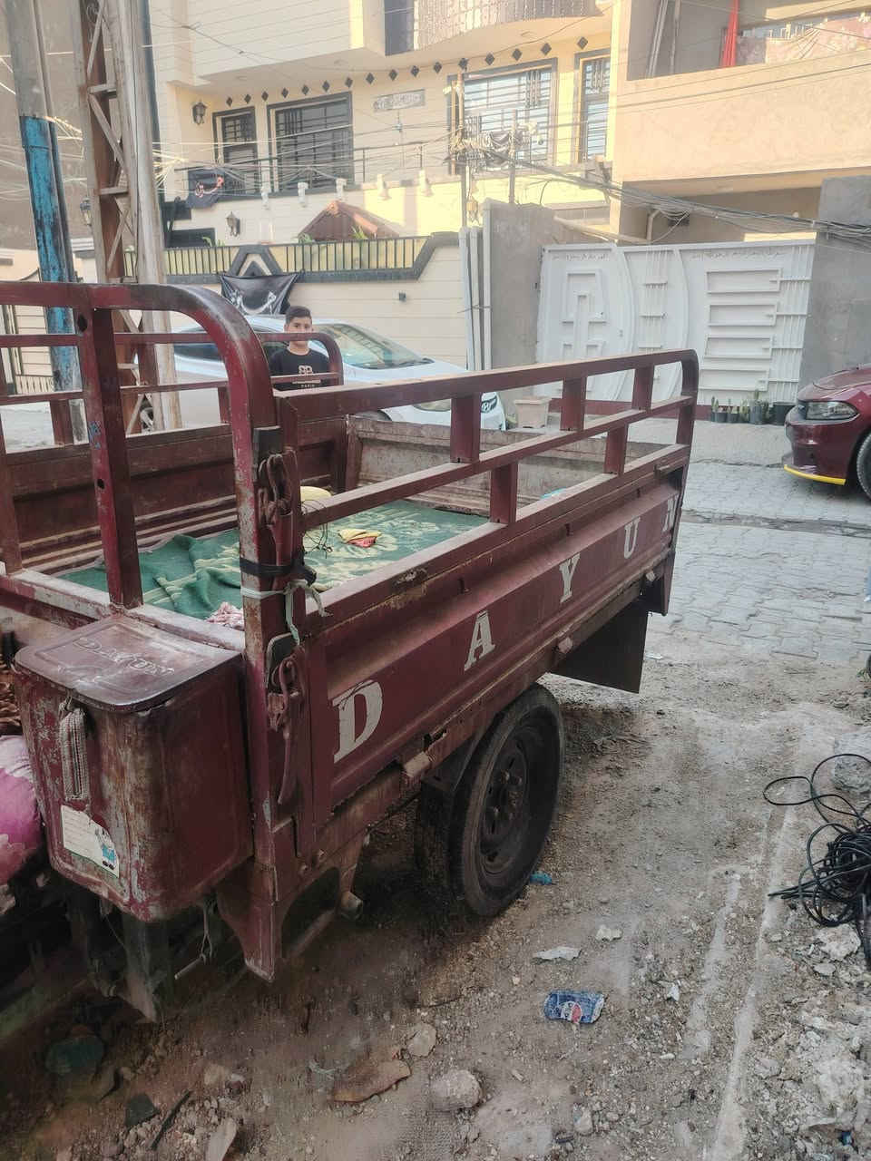 سلام عليكم ستوته للبيع كوم حديد مكاني بغداد الوشاش السعر 350وبيها مجال***********
