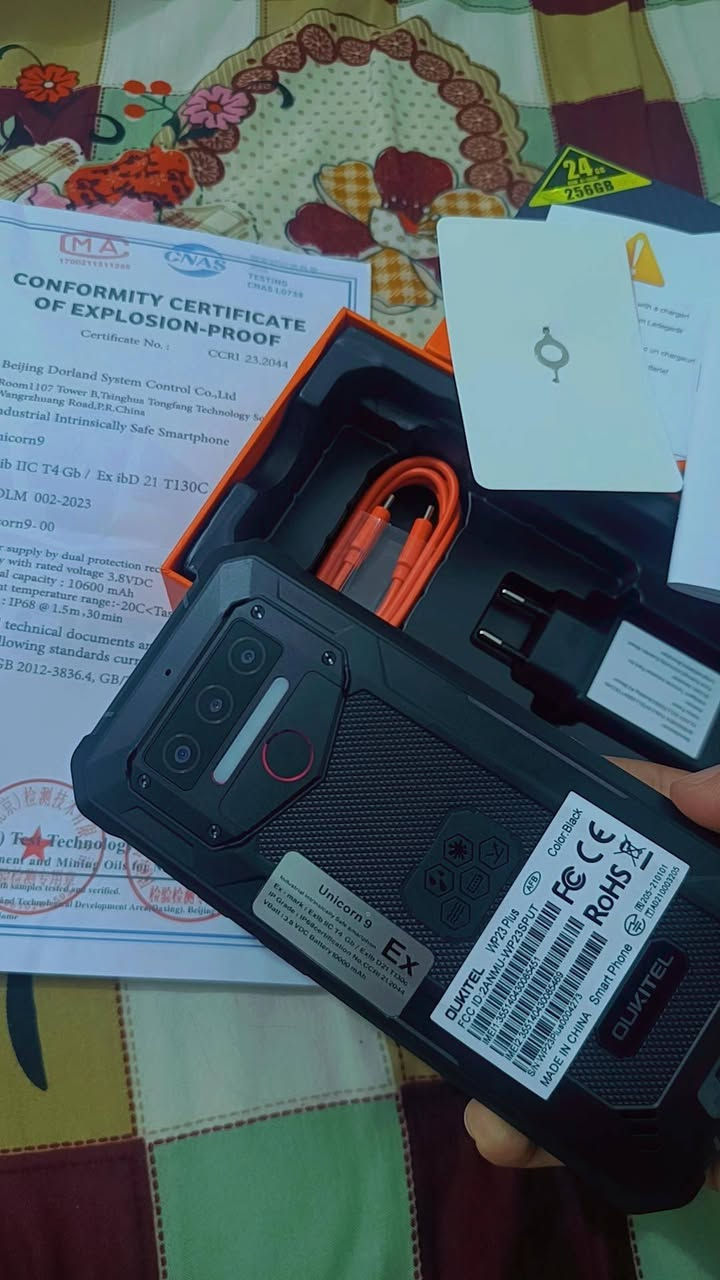 موبايل EX
جديد مامستخدم 
لون اسود
رام 24
ذاكرة 256 (يتحمل رام 1T)
بطاريه 10600
اندرويد 14
IP68 WATERPROOF ضد الماء 
IP69 DUST-PROOF ضد الصدمات
اصدار الجهاز 2025
شريحتين 
بصمة 

كامل ملحقاته وشهادات الخاصة ب EX
السعر 300


**إذا كنت صاحب هذا الإعلان وتريد حذفه لأي سبب، رجاءا أرسل رسالة إلى الدعم الفني**