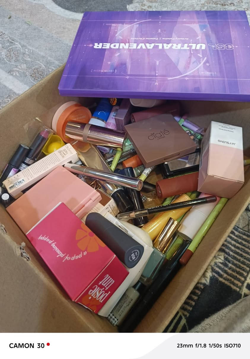 جمله كارتون 72قطعه السعر 50  اي قطعه تشوفهه اكسباير يرجع الكارتون الي يريد اصور الكارتون فيديو وشرح خاص


**إذا كنت صاحب هذا الإعلان وتريد حذفه لأي سبب، رجاءا أرسل رسالة إلى الدعم الفني**