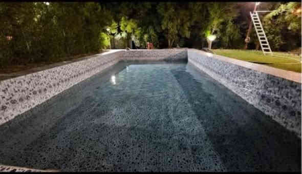 مزرعة للبيع العنوان كلار صالح اغا 
بئر ماء ارتوازي كهرباء كامل خدمات 
أشجار مثمرة مساحة دونمين  ٥٠٠٠ م
للاستفسار اكثر مراجعة مكتب رابەر 
شارع المزرعة قرب جامع هداية 
***********
