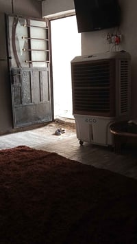 مبردة • ٣ سرعات • نضيفه