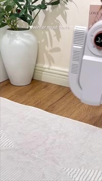 جهاز تنشيف الاحذية و ازالة الرطوبة  السعر 20 الف  واتساب 07725799310  ...