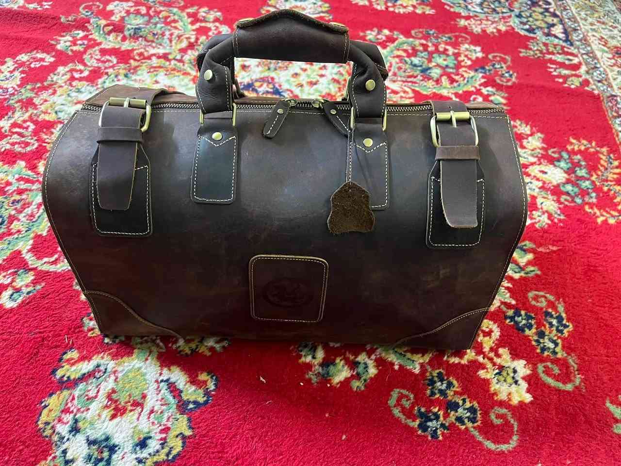 جنطه جلد طبيعي سعرك وبالعافيه


**إذا كنت صاحب هذا الإعلان وتريد حذفه لأي سبب، رجاءا أرسل رسالة إلى الدعم الفني**