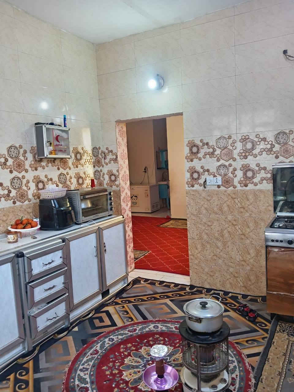 بيت البيع بحي زليزل مساحه 150متر كامل من كلاشي شارع 8امتار مي وكهرباء جاهز شراي يتصل علي رقم ***********
