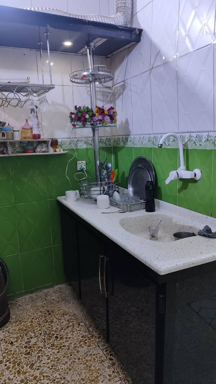 كاونتر نضيف ويا طباخ وفرن ومرشحه وميز بلازما مكاني الشعب


**إذا كنت صاحب هذا الإعلان وتريد حذفه لأي سبب، رجاءا أرسل رسالة إلى الدعم الفني**