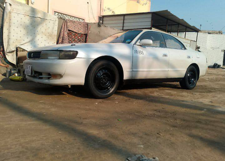 السلام عليكم شيزر نفخ مديل 93مكينه ثنين ونص مكينه وكير مكفولات  مكفوله من الكصه ولضربه القويه بس قمارته معمره بدون گصه رقم بصره بسمي نكليزي مداور ثاني يوم سنويه 28 العنوان نجف السعر 45وبيه مجال لطيبين  اي ستفسار ع الرقم 
واتساب ***********
الاتصال***********
