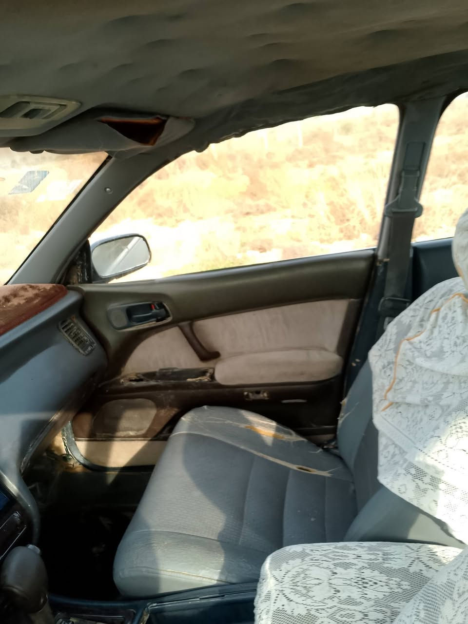 يالله سياره بطه مفصول كير ومحرك وحداديه مكفولة تخم تاير جديد سنويه صاقطه مصبوغة جماليه تحويل مباشر السعر ٥٥ وبيها مجال مكان السياره الضلوعيه ***********
