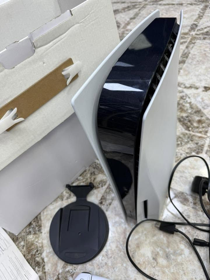PS5 FAT
بلي فات للبيع
ما مفتوح نضيف جدا مابي شي كامل الملحقات اصلي وياه
السعر ٦١٠ الف
الموقع اربيل و متوفر توصيل لكافة المحافظات


**إذا كنت صاحب هذا الإعلان وتريد حذفه لأي سبب، رجاءا أرسل رسالة إلى الدعم الفني**