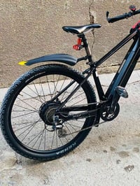 للبيع بايسكل شحن ليثيوم ياباني اصلي مال باله ماركه بطاريه 36فولت ملف 5...