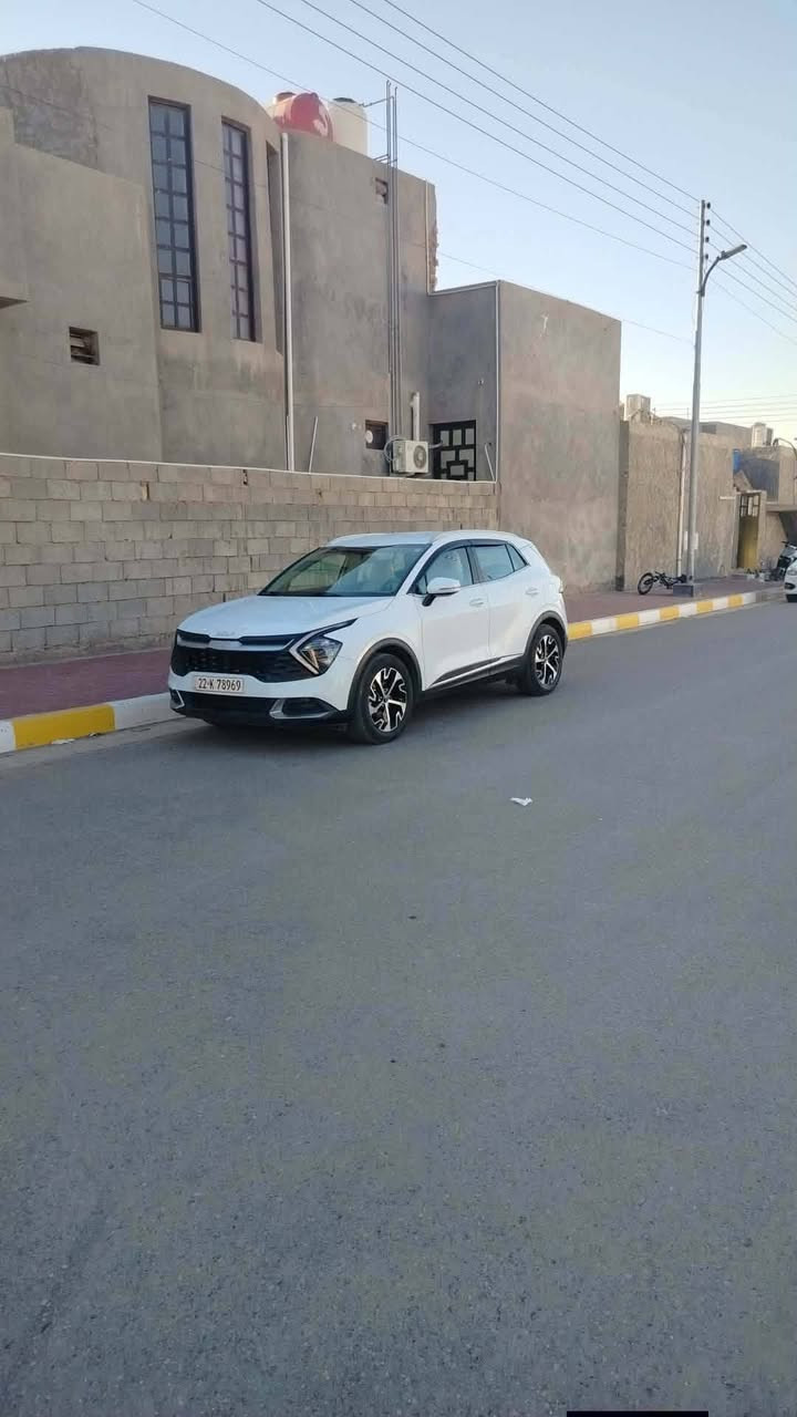 للبيع سبورتج موديل 2023  ابيض خليجي
ماشيه 45 الف رقم اربيل باسمي ( مكفوله)
المحرك 2000 دوش
سبير مانازل بعدها ضمن الضمان الشركة الدولية 
مكان السيارة الرمادي 
السعر( 200 ) وبي مجال للشراي


**إذا كنت صاحب هذا الإعلان وتريد حذفه لأي سبب، رجاءا أرسل رسالة إلى الدعم الفني**