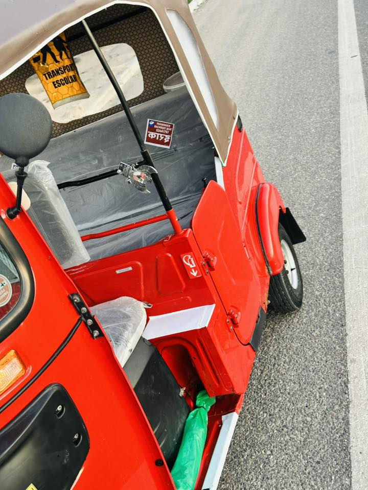 السلام عليكم  تكتك 24وراق 
كفاله بدي ومكينه 
السعر 9800
العنوان البصره 
رقمي ***********
