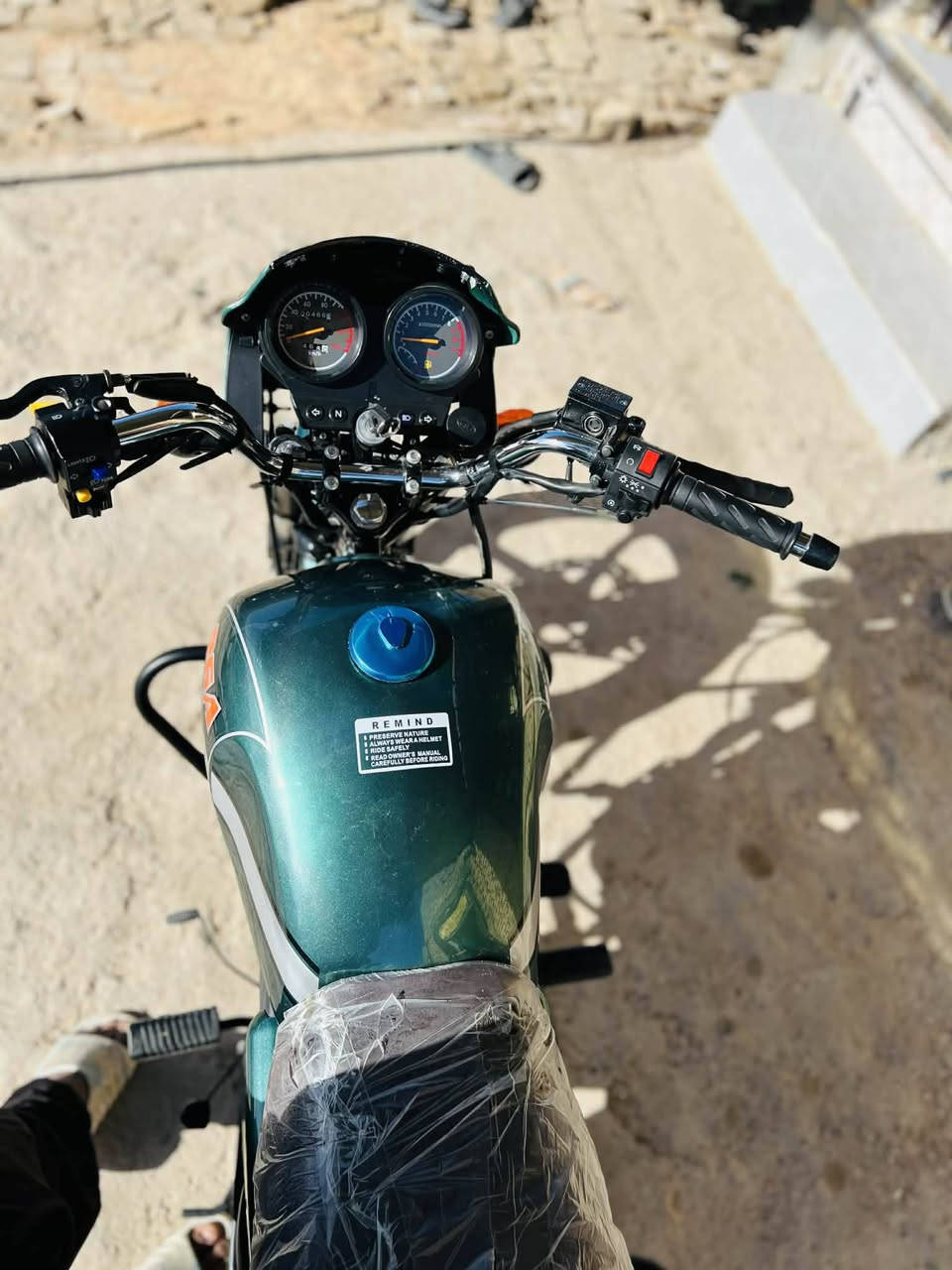 سلام عليكم دايون 26صالها 5يام طالعه من الوكيل بعدهي ع سحك اوراق اصولي محرك200 ماشيه ٣/ 3كليو بس سعرها   1700وبيها مجال كلش قليل


**إذا كنت صاحب هذا الإعلان وتريد حذفه لأي سبب، رجاءا أرسل رسالة إلى الدعم الفني**