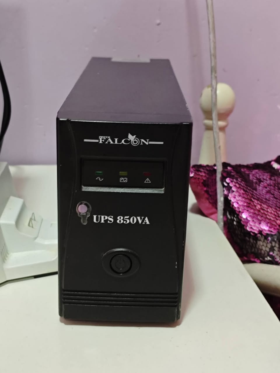 السلام عليكم اشلونكم شباب
للبيع : اكسبوكس سيريس اس 
الذاكره: 512 
الغراض الوياه
1 مبرد اكسبوكس
2جوستك احترافي
3 جوستك ال تجي ويه الاكسبوكس
4 ويا UPS 850V
5دركسون نص فره  ويا الدوسات
6الجهاز ما مفتوح ومكفول من اي عطل 
7 ويا الكارتونه مالت الاكسبوكس
8الجوستك الاحترافي وياه الكارتونه موجوده
ميز  وكرسي سعرهن اثنينهن ب150 الف
بلازمه نوع : سامسونج سعره ب170 
العنوان الديوانيه 
السعر : 385
الرقم : ***********
