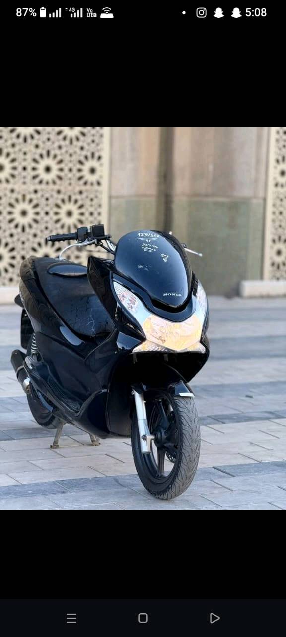 السلام عليكم للبيع دراجه pcx جيل الاول دراجة مديل 18  حجم مكينه
150 ياباني الاصلي دراجه جديده مال جناي  ياباني الاصلي دراجه كامله أستان كهربائي حساس ازدحام ۲ حرف A دراجه جديده الدراجه مكينه لوك شلعه معدل خير من الله دراجه تكول جديده بمعنى الكلمه واحلا من الصور دراجة  
مكان الكراده
***********