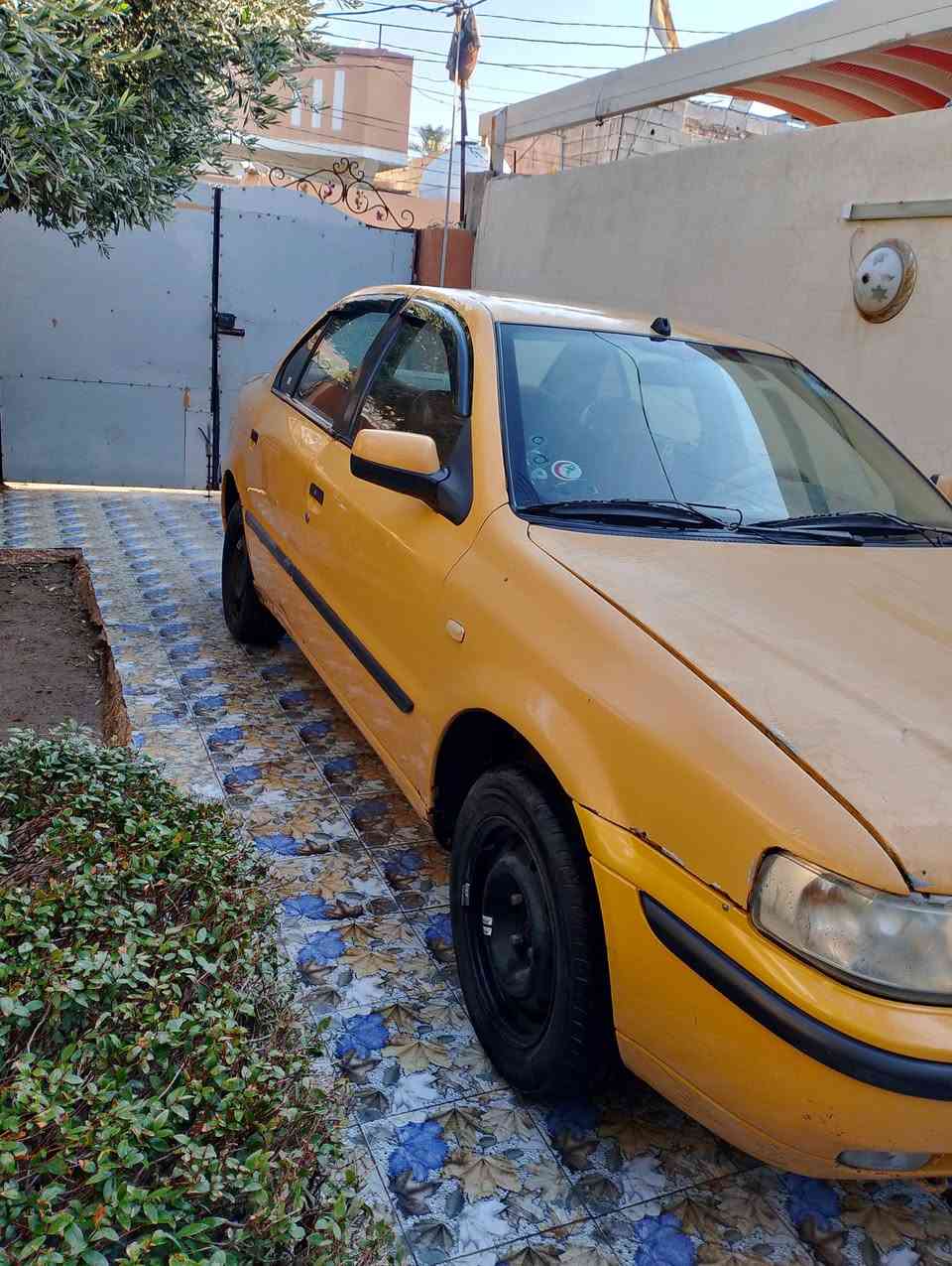 سياره سمند البيع 2011 رقم بغداد بسمي 30ورقه وبيه مجال مكان ديالى ***********
