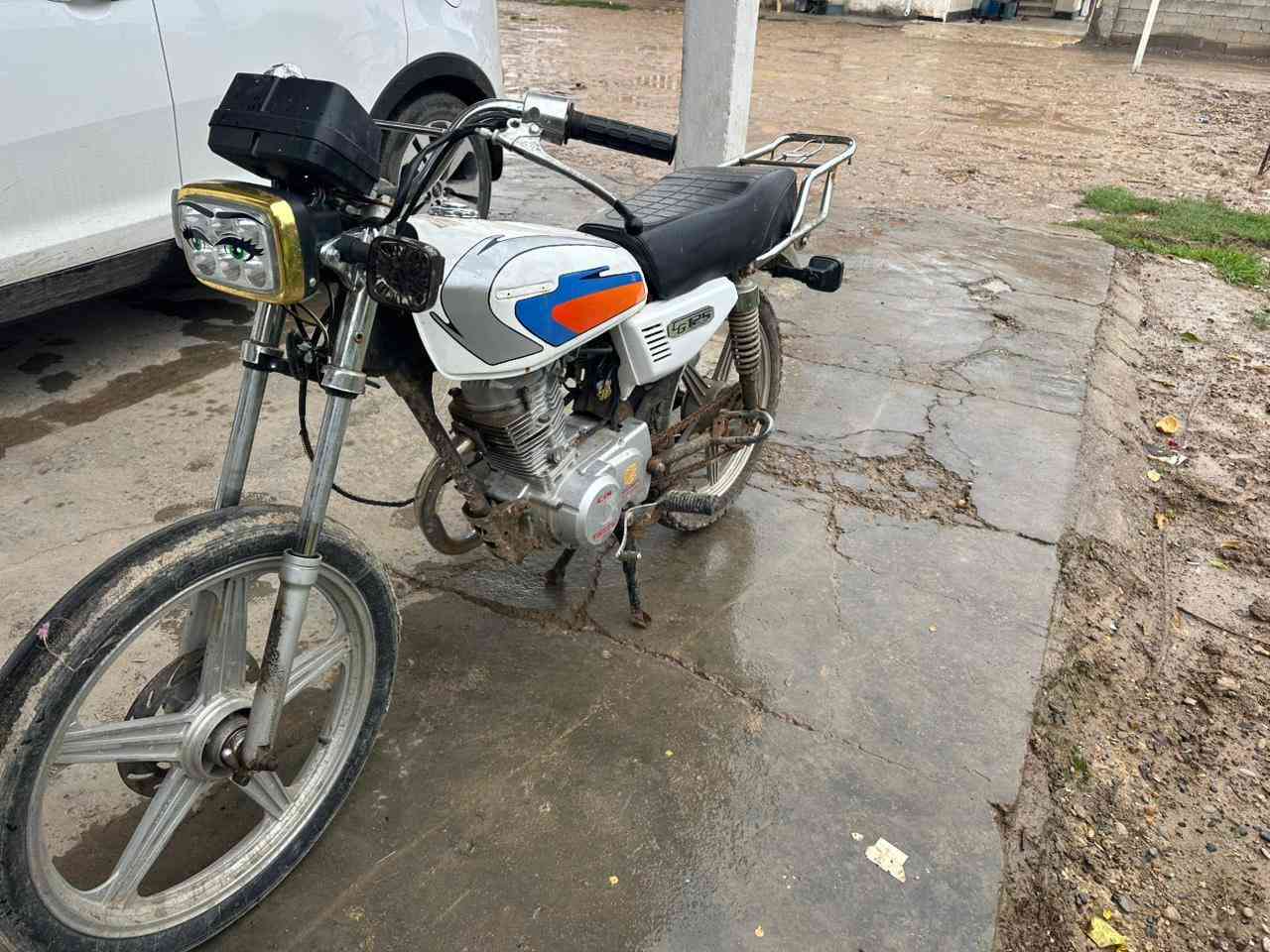 إسلام عليكم تايكر موديل 21اوراق مابيه سعره  250وبيه مجال بصيط   ***********بغداد المدائن
