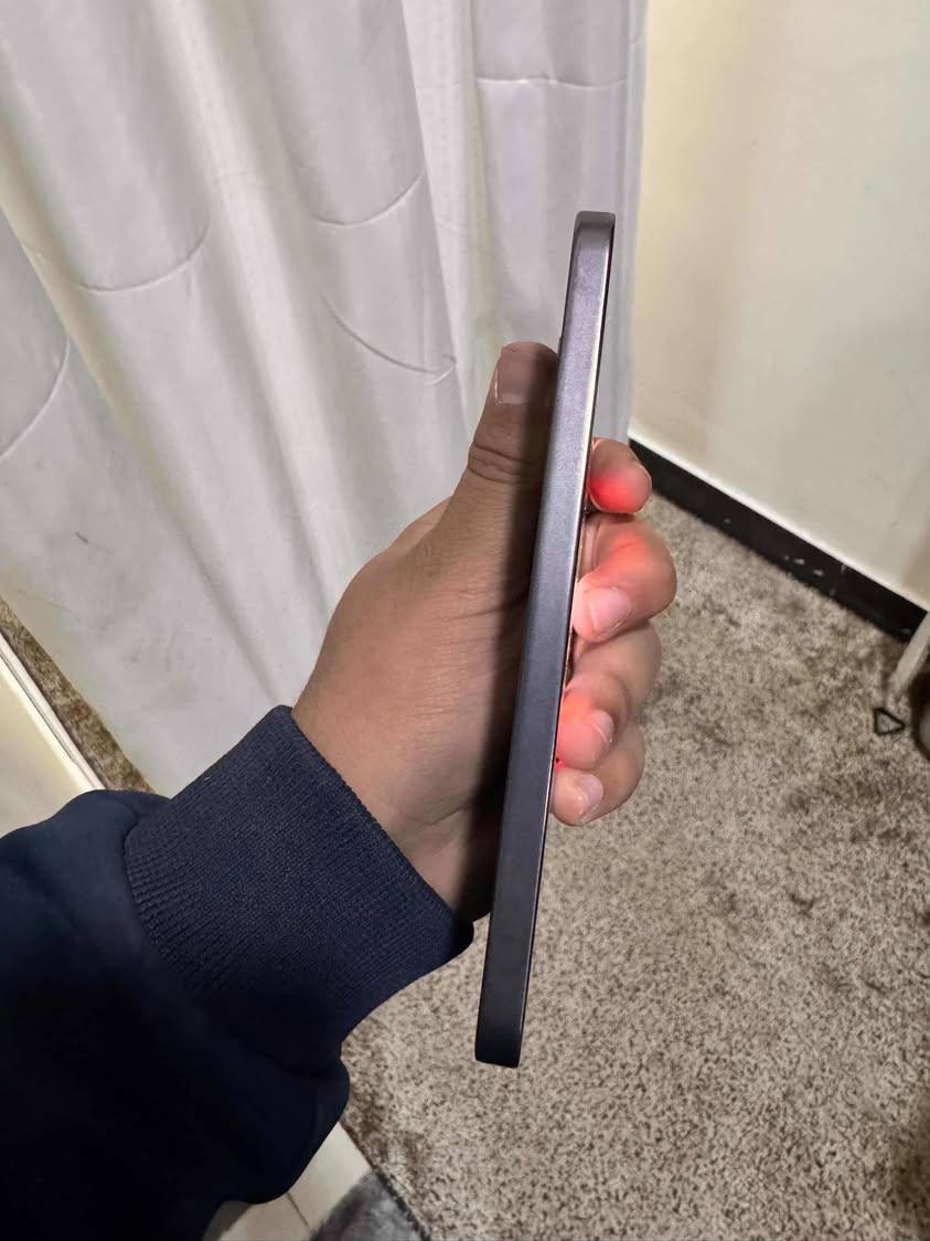 السلام عليكم
انفنكس  gt 30 pro
ذاكرة 256
عشوائية 24
كامرة 108 4k 60fbs + امامية 4k
معالج Dimensity 8350 Ultimate 120fbs
شاشة 144 هيرتز اموليد
شحن سريع 45w
شحن لاسلكي 30w+شحن عكسي سلكي ولاسلكي 
صوت ستريو 
شفتات العاب بل جهاز 
ضهر RGB lighting
بطارية 5500
مواصفات متخلص 
الجهاز شاشته بيها خط + بكسلات الشاشة واضحة شاشة لمس تخبل ولا تعلك 
للبيع225 أو مراوس 
بغداد ابو غريب


**إذا كنت صاحب هذا الإعلان وتريد حذفه لأي سبب، رجاءا أرسل رسالة إلى الدعم الفني**