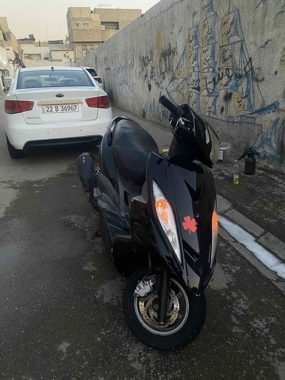 جي تي ار للبيع
دراجه خير من الله شلعه ومعدل 
كهربائيات كله شغاله دشبول كيلو متر طوافه بانزين 
دبل اشاره سكانت
كامله الدراجه 
العنوان بغداد الحبيبية 
السعر 650 
***********
