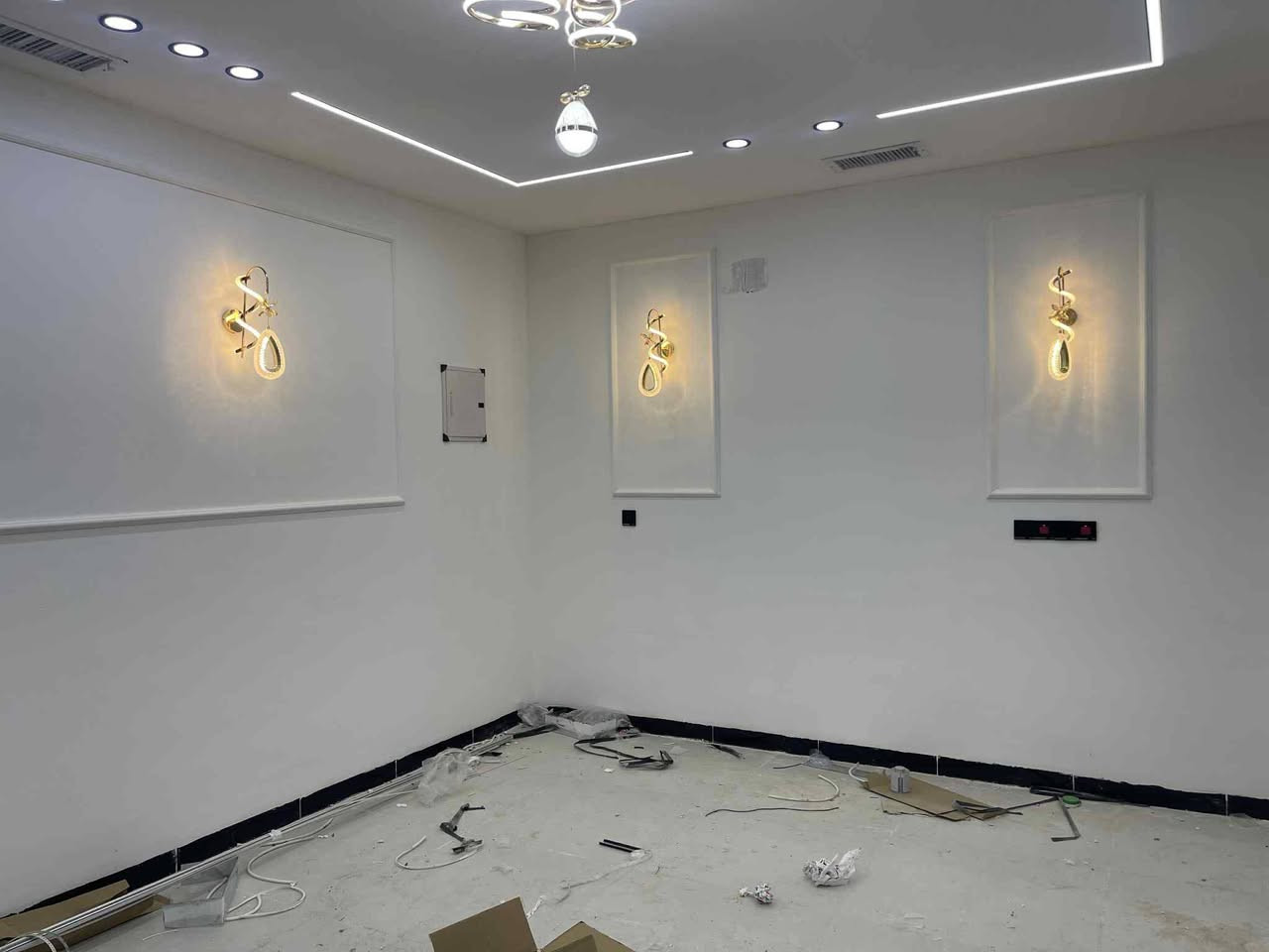 العمل داخل تكريت الديوم العلم 
مواد وعمل مواد تركي وحديد صفر 5

سعر المتر 25بدون صبغ  ويا الصبغ 27

***********
 
وذا تريد بس عمل هم نشتغل
