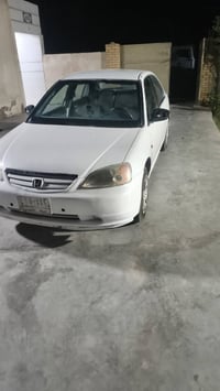 للبيع  فقط سياره هونداي سيفك السياره مصبوقه عام وبيه وكاله عامه موديل2...