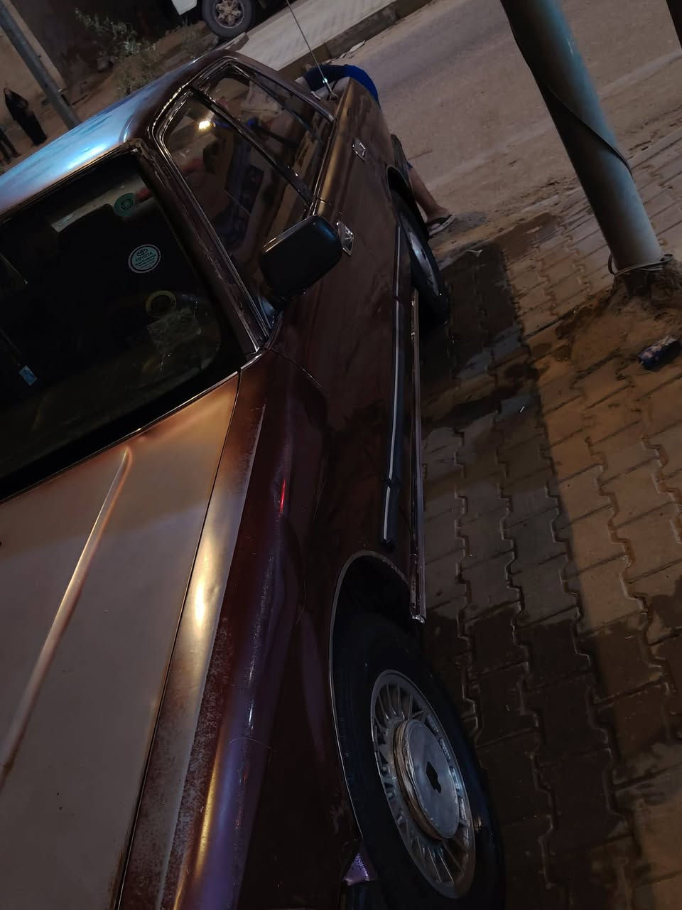 السلام عليكم سيدان لبيع مديل 90 محرك وكير 3000مال راس لثور السياره على البلاد راعيها يمي شوكت متريد يداور لك تعال وشوف وبيك خير ودلل السعر 50وبيهاا مجال مكاني دوانيه وهاذه رقمي ***********
