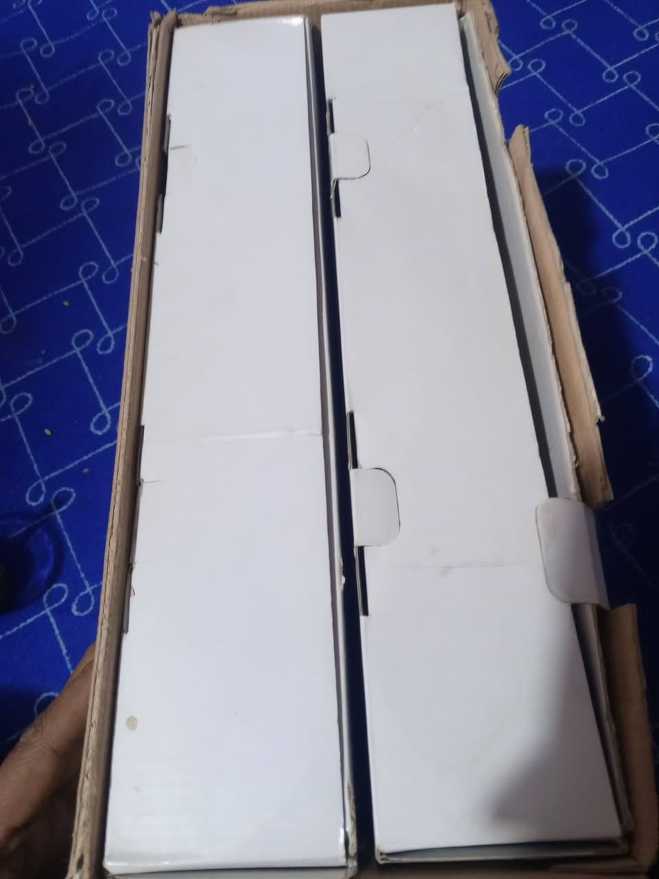 سلام عليكم سستم كامل 8 كاميرات  للبيع مكاني ناصريه مركز سعر 150 
تواصل رقمي الخاص ***********
