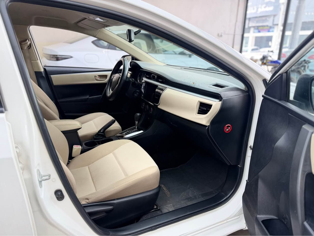 كورلا 2015 كفاله بدون حادث SE خليجي شركه جيهان محرك 1600 ماشي 140 الف فحص وهزه وسنويه جديد جاهز من كول شي مكان أربيل شركة مصطفى كارس بيع مراوس سعر 128 ورقه للاستفسار 
***********/*********** أربيل, العراق
