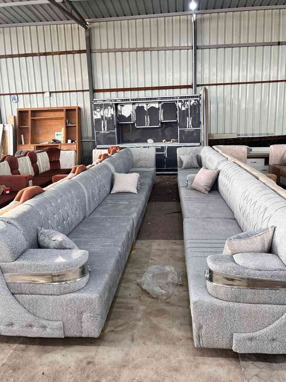 سلام عليكم وصول بضاعة جديدة دواوين شغل درجه اوله بلاويد سود  معرض غزوان الربيعي مكان محل قرب #محطه الاغصون #ستفسار  ***********
