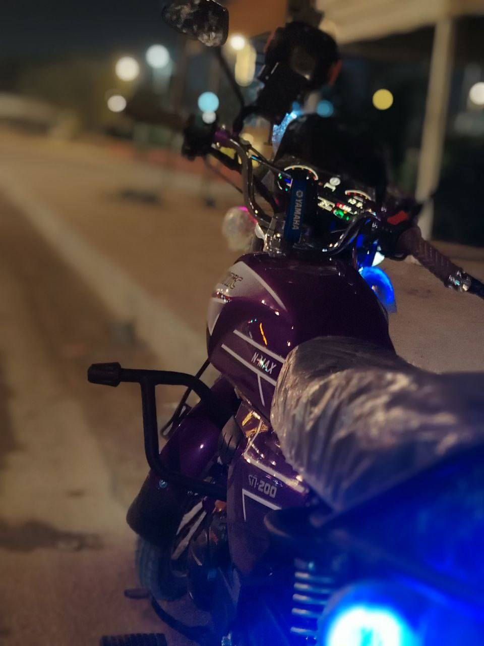 سلام عليكم سونك ماكس أن لل بيع
محرك دايون 200 
الدراجه خير من الله 
اي نقص مابيه 
لل استفسار عل رقم فقط ***********
