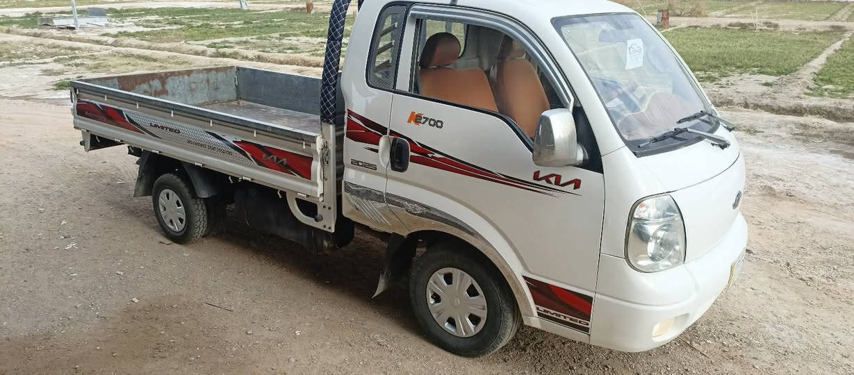 سلام عليكم كيا عموشه رقم الانبار موديل 2012 مكفولة كفاله عامه مكان سياره رمادي جزيره البعلي الجاسم ***********
