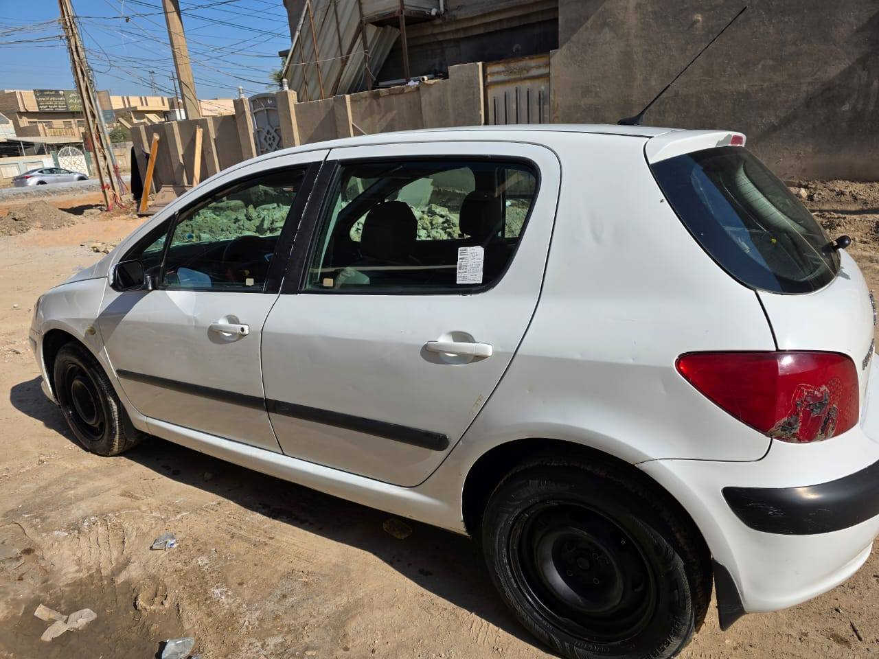 السلام عليكم 
بيجو 307 
رقم بغداد 
سيارة جاهزه ع الاخير 
كير محرك حداديه تبريد كهربائيات كلها شغاله مابيه اي نقص 
للاستفسار *********** حلة, بابل
