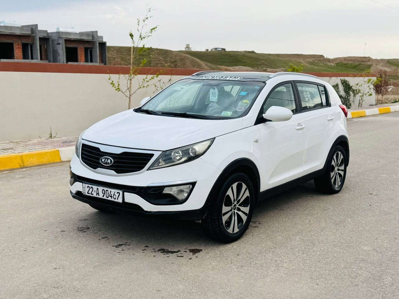 السلام عليكم 

كيا سبورتاج موديل 2012 
بانورما خليجى فول فول 

كير محرك شرط لاصرف لا بخار  
سنويه جديد رقم دولي 

جاملغ صبغ وبى مكانين بارد
ولباقي كله مكفول كفاله

صدر امامي خلفي كله جديد
اربع تايرات جديد مالي نقص 

سعر 123 ورقه بي مجال قليل 
مكاني كركوك داخل مدينه 
*********** كركوك, العراق
