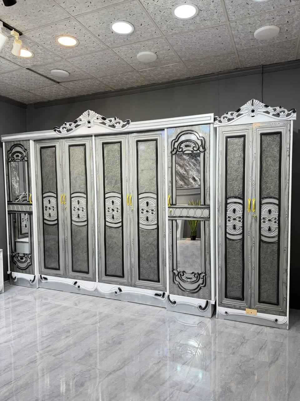 ⚜️تفاصيل الغرفة ....⚜️

صاج خارج ٤ملم ام دي اف 🪭
وداخل صاج ٣ملم 
صبغ مرمري درجة اولى 

عدد القطع  ٧ قطع 😍
1 //جرباية  قياس  ١٦٠ × ٢٠٠ 
//ميز جانبي ايسر قياس ٥٠
2// وميز  جانبي  قياس ٥٠
3// زاوية ارتفاع مترين عرض ٨٠
4// وميز بلازمه  
5//وميز مراية ارتفاع مترين عرض ١٢٠
6// وكنتور ٦ باب  ارتفاع مترين و١٥ طول ٣ متر و١٥ بغداد, العراق


**إذا كنت صاحب هذا الإعلان وتريد حذفه لأي سبب، رجاءا أرسل رسالة إلى الدعم الفني**