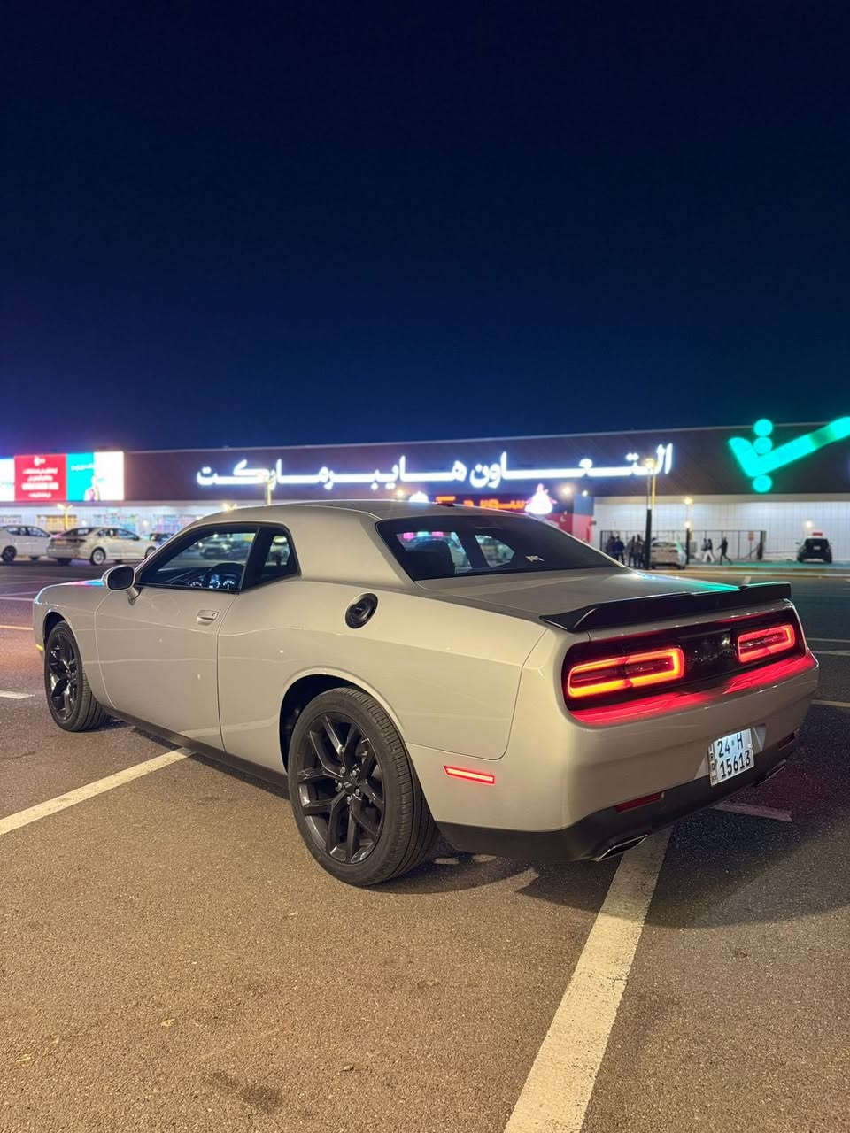 السلام عليكم ورحمة الله وبركاته
للبيع دودج جالنجر 2021 مكفولة من كلشي ماشية 38 الف ميل رقم شمالي تحويل موصفاته sxt بلاك توب شاشة وكامرة وكشن كهرباء ويل 20 انج ادامة كاملة مسويله لايتات زنون لدات امامي وخلفي تشغيل عن بعد محرك ستة سلندر 3600 بدون اي نقص صور امريكا بالمنشور .

السعر 213 ورفة بيه مجال بسيط .

رقمي *********** واتس اب .

مكاني بغداد الاطباء
