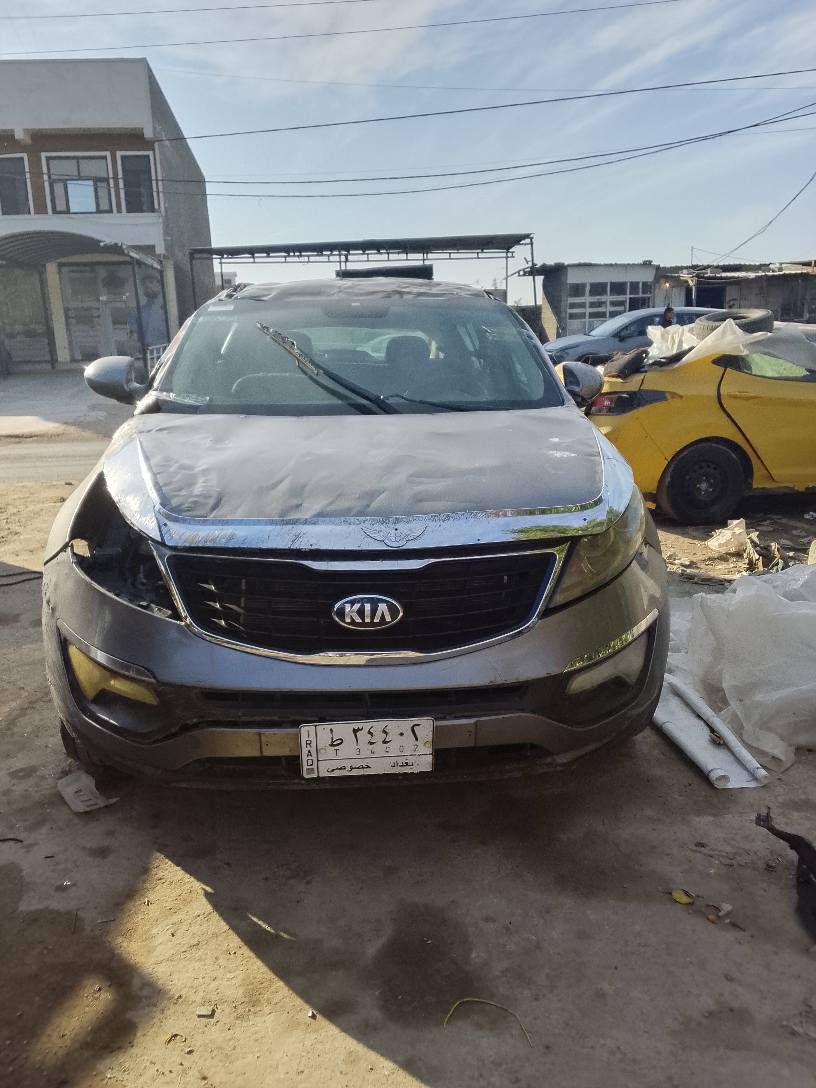 سلام عليكم سبورتج خليجي رقم بغداد2016 مكينه الفين دوش بدون يرباك سابقن مكفوله صار بيه حادث وبيع عله حادثه مكاني بغداد دوره *********** ممتواجد عل نت السعر 68 بغداد, العراق
