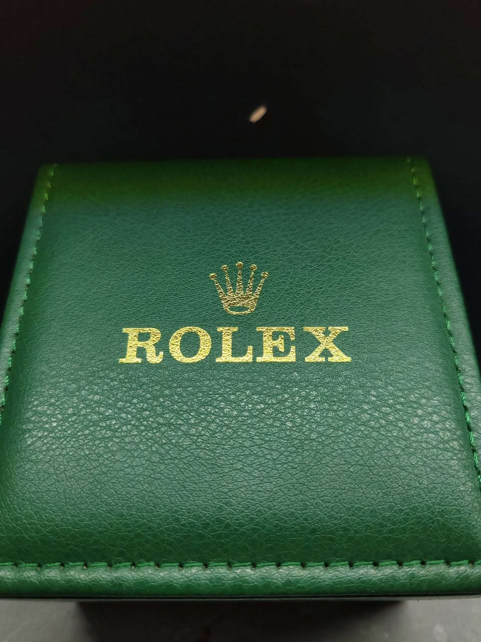 ساعة روليكس سوبر ماستر كواليتي بلون سيلفر و المينة ابيض و عندة علبة خاص الان موجود في ايليت كوليكشن للتواصل اضغط على علامه واتساب و نحن بخدمتكم


**إذا كنت صاحب هذا الإعلان وتريد حذفه لأي سبب، رجاءا أرسل رسالة إلى الدعم الفني**