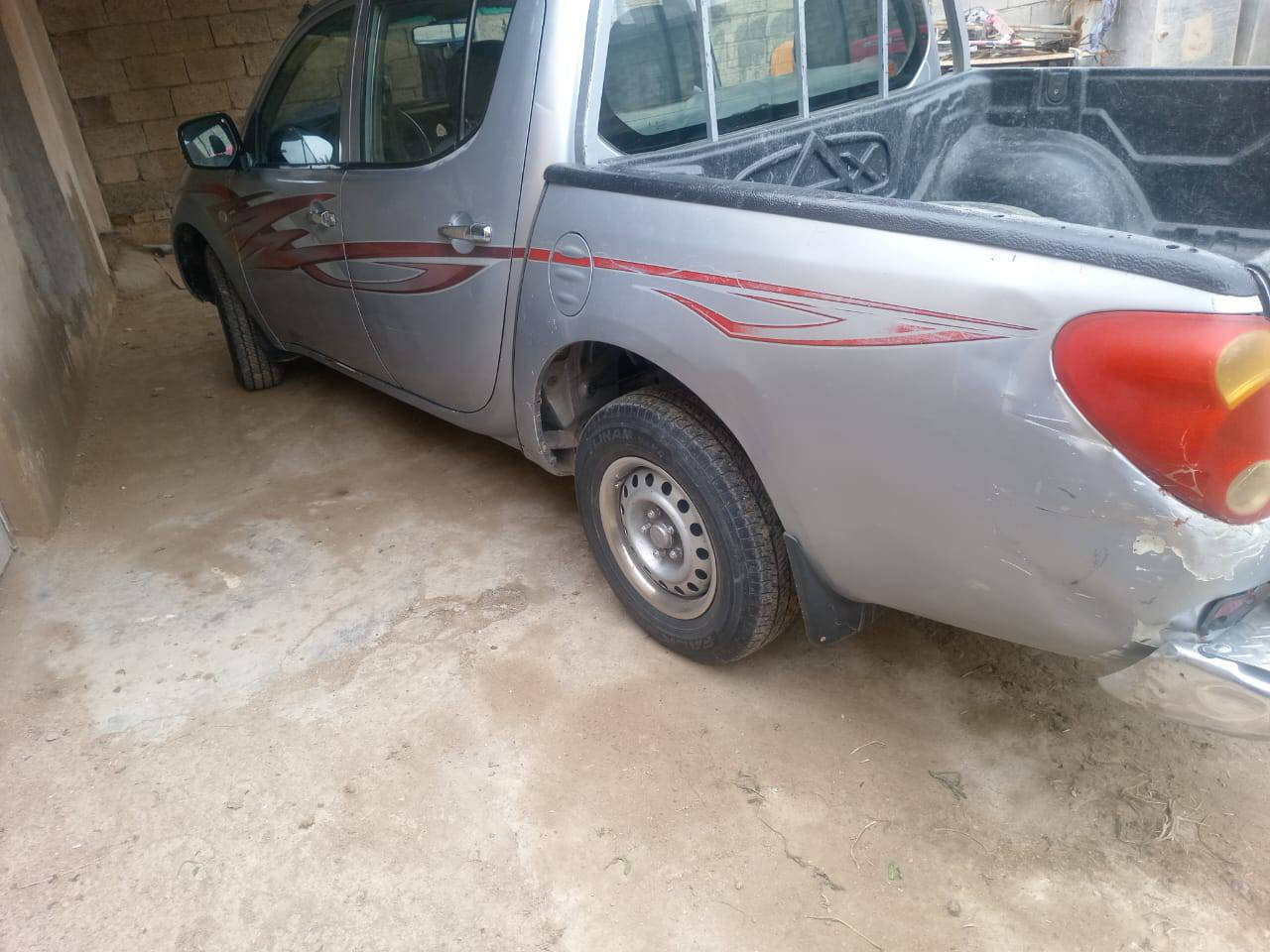 للبيع موديل ٢٠١٠رقم بغداد شرط تحويل سياره فول ومكفول‏‪***********‬‏
