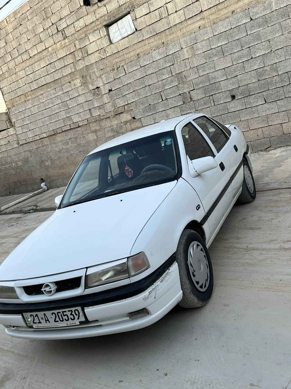 اوبل فكترا موديل 1995للبيع
حجم 20 اوتماتيك سنويه لل27دفتر بانزين بيها 
رقم سليمانيه تحويل ثاني يوم
مكان سياره كركوك عمل شعبي
سعر 47وبيها مجال

للاستفسار ***********
