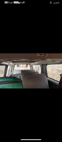 نيسان يورفان • ١٩٩٣ • مكينة ٣٠٠٠