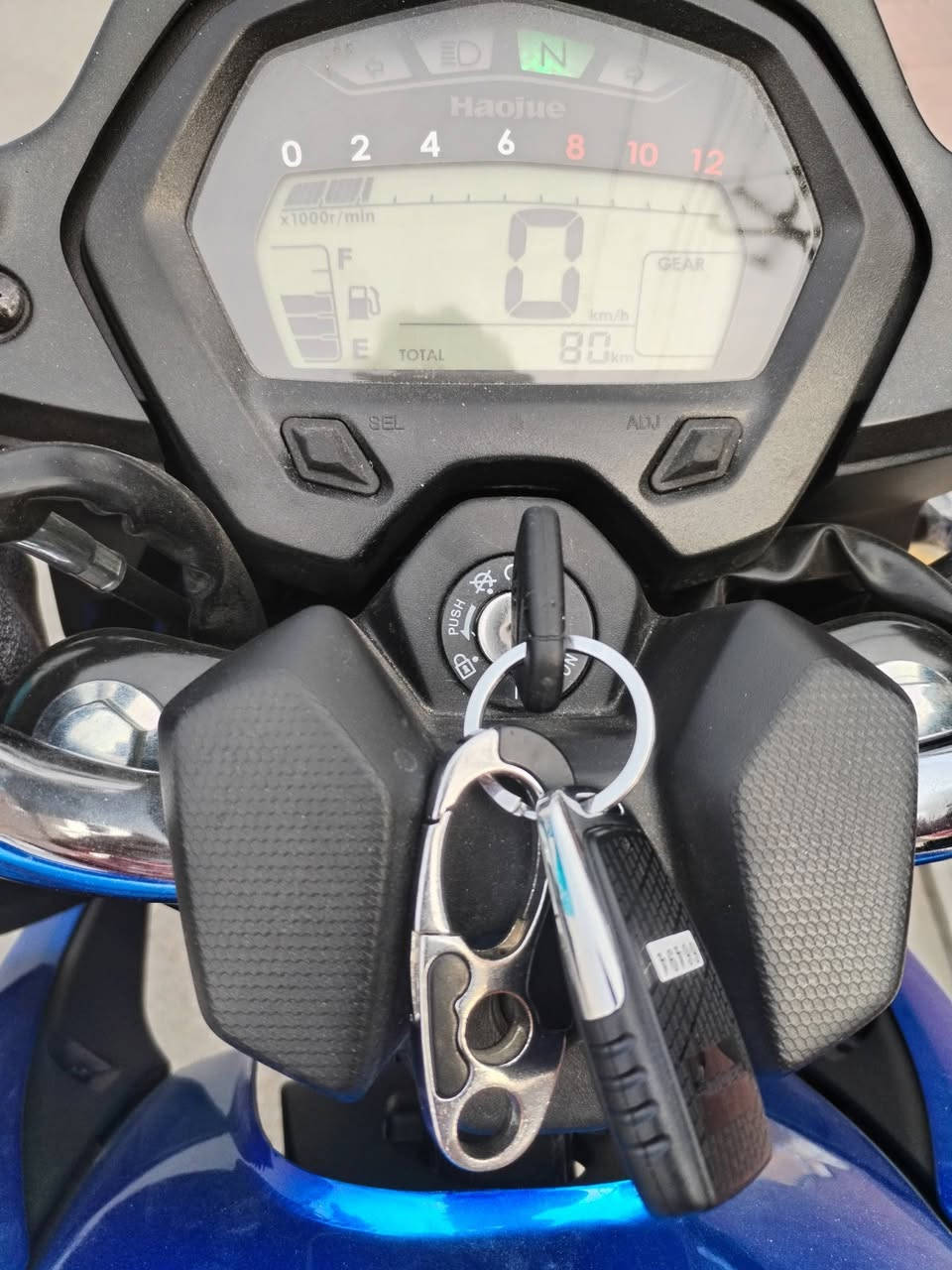 هوجي موديل 2023 صار 5 تيام من مشدود زيرو مكمرك من محمد مزهر ال بيت السعر 18 شراي يتصل مكاني رمادي ***********
