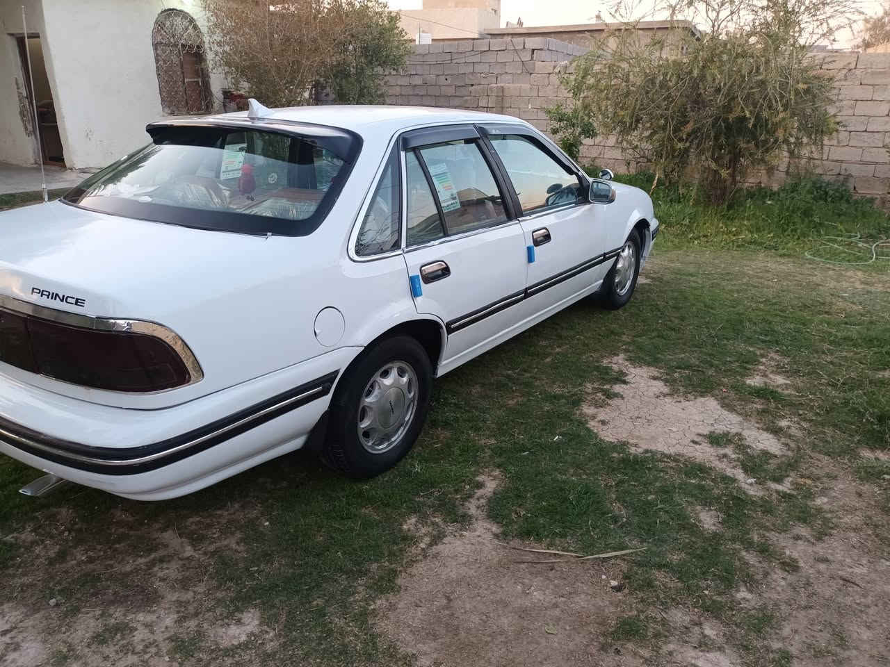 سلام عليكم دايو برنس للبيع موديل ٩٥رقم بغداد انكليزي هزه جديده محوله جديد سنويه ٣٠ كير اوتوماتيك محرك مفتوح صدر جديد كهربائيات كلها شغاله سياره جاهزه مابيها نقص سياره حلوه مال جناي داخل وخارج حلوه سياره تخم تاير جديد سعر ٣٨وبيها مجال لطيبين العنوان بغداد ابو غريب هاتف ***********هاتف هاتف ***********
