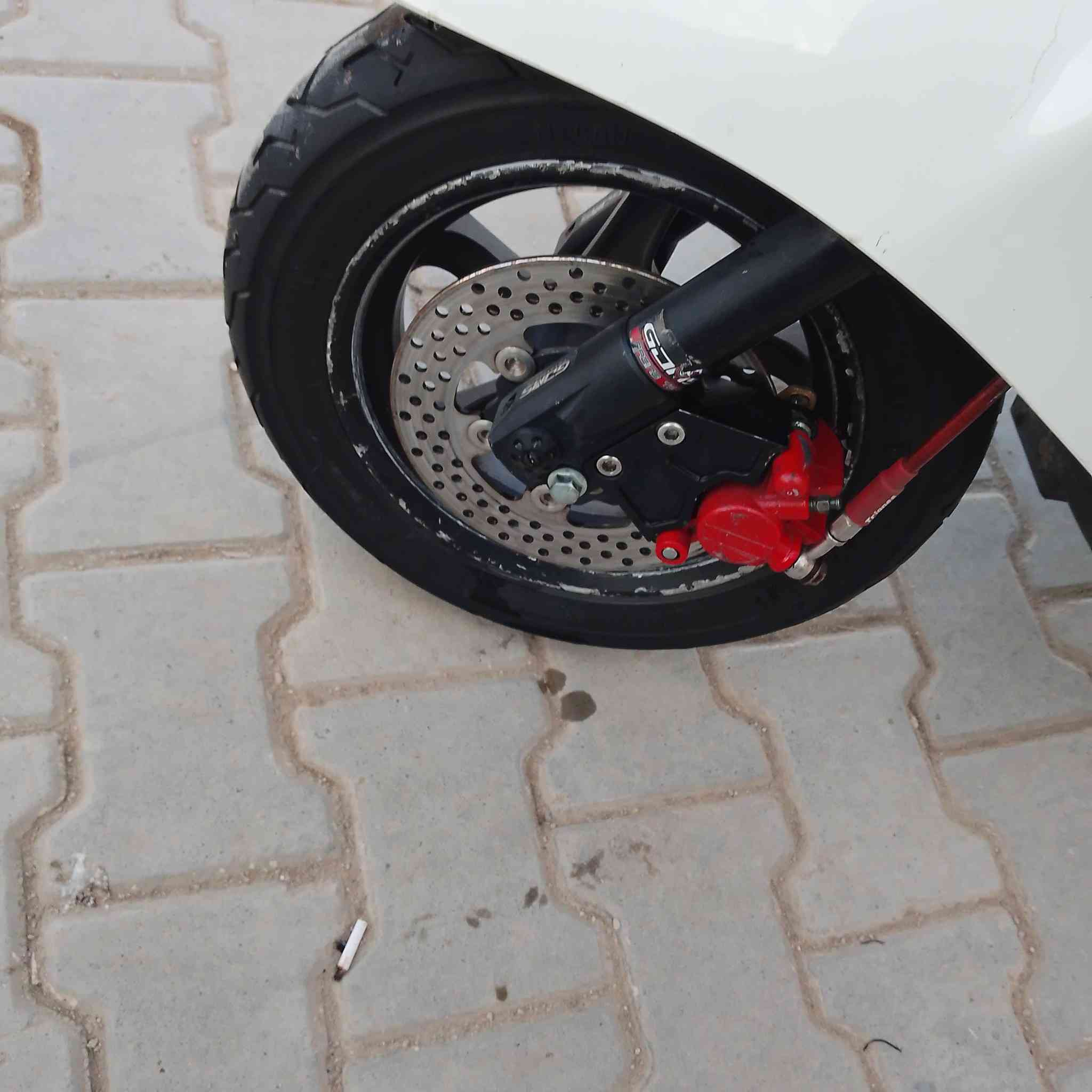 اسلام عليكم دراجه بوليس موديل 13مزوده ويل كب ويدات ودبل خلفي وامامي كله أصلي مكفوله كفاله عامه السعر 900وبيه مجال قليل ***********مكاني بابل المسيب
