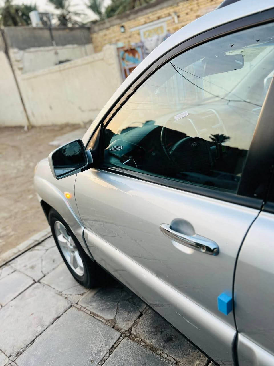 السلام عليكم كيه سبورتج للبيع موديل 2010مكفوله كفاله عامه من ضربه والتبديل والصبغ تخم تاير جديد حداديه جديده تبريد تدفئه محرك كير خير من الله سياره جاهزه ما ناقصها ولا برغي شاشه حساسات خلفيه كامره  
السعر 112وبيه مجال 

التواصل اكثر 
***********
*********** الشطره, ذي قار
