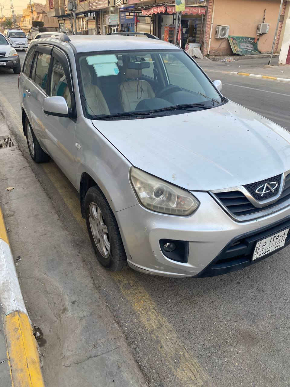 السلام عليكم
شيري تيكو ٢٠١٤ لون سلفر رقم بغداد تحويل ثاني يوم السياره المكينه خير من الله حدادية جديده تبريد شغال ادامه جديده نوزلات وفيت بم وبيه الجاملغ الايمن صبغ السعر ٧٠ وبيه مجال ممتواجد ع الفيس الاتصال ع الرقم ***********
