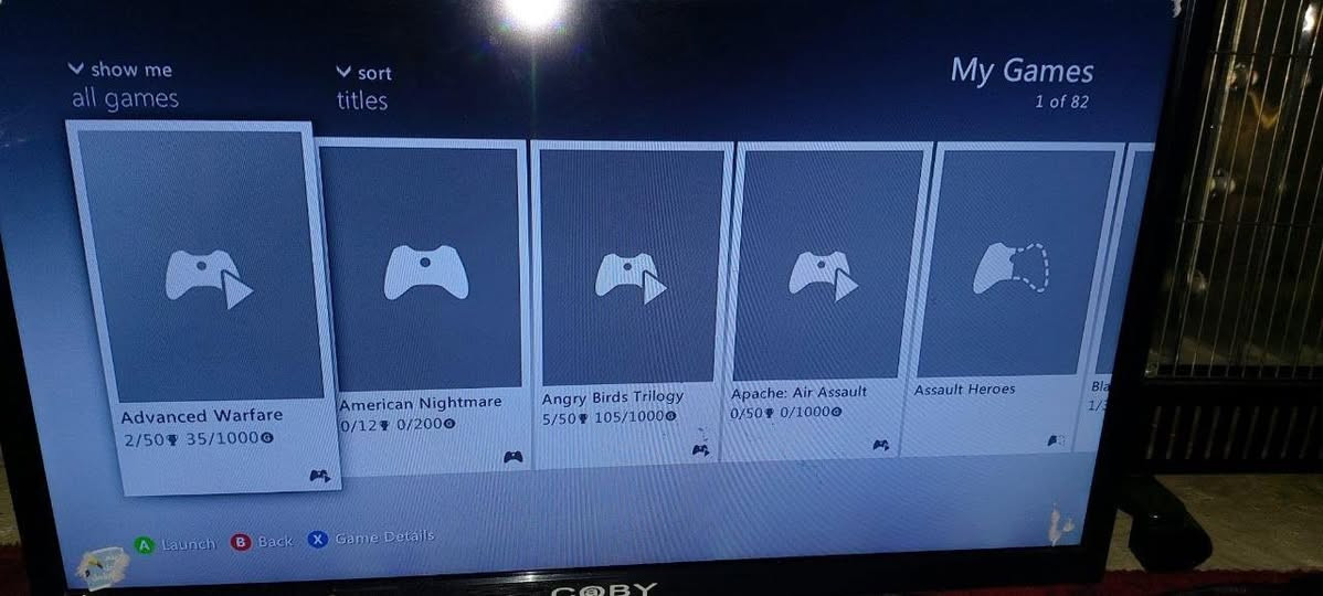 ⚠️
🇮🇶

سلام عليكم متوفر للبيع
جهاز: xbox360 
التخزين :250gb
النظافة جيدة جدا مثل ما موضح بالصور
اللعاب : 82 لعبة ابرزهن gta5 و call of duty 
كامل الملحقات الاصلية ماعدا الجوستكات واحد شغال الثاني بي خلل بالكير 

السعر 115 ⚠️وبي مجال للطيبين 
مكاني بغداد ⚠️ الشعب
للتواصل ⚠️واتساب ***********
