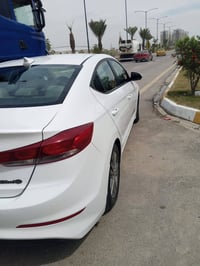 سلام وعليكم النترا2018 وارد امريكي  حادثها خشم البنيد موضح بصوره امامك...