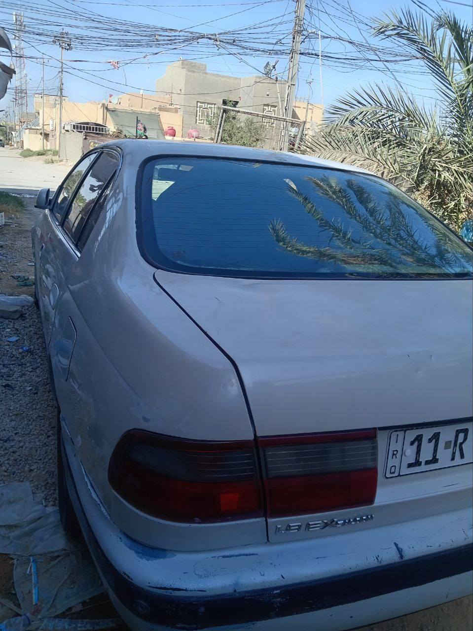 سلام عليكم 
كرونه 1995 رقم بغداد انكليزي بأسمي
تبريد ثلج
حداديه جديده كهربائيات كلهه شغاله سياره جديده مال جناي كير محرك جدد 
مكفوله من الضربه والصبغ مكان السياره النجف ابو صخير 
***********
