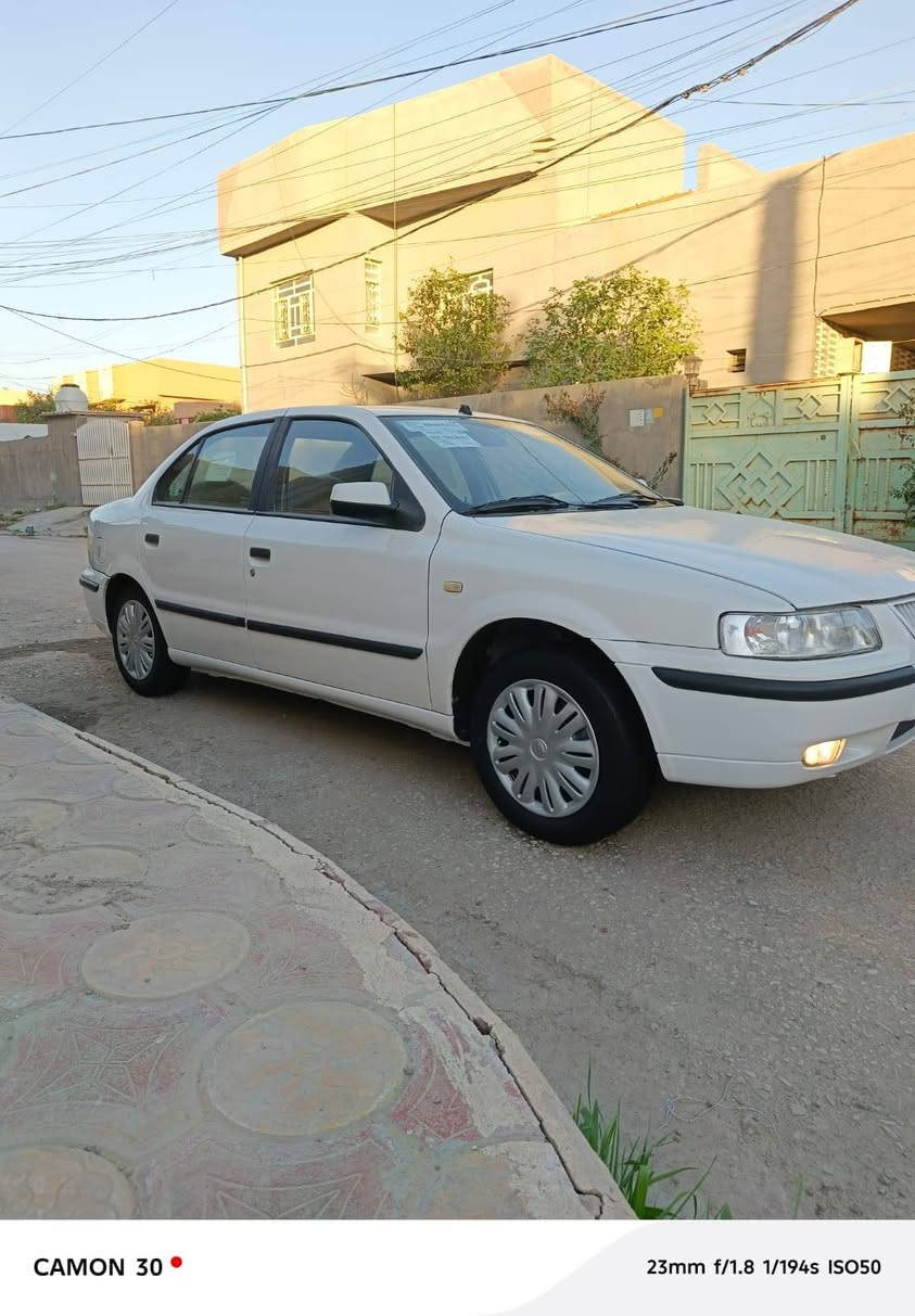 السلام عليكم
سمند 2012 كرستال اصل
على وضع الشركة شرط السونار
السيارة جديدة بمعنى الكلمة
مكفولة من الضربة والتبديل والفتح
برغي ما مفتوح بيها صبغ قليل كلش
ماشية 96 الف كيلو متر 
كير ومكينة مكفولات
لا تبخير ولا تنقيص وعالفحص
صدر امامي خلفي كله جديد
تخم تاير جديد باتري جديد
تبريد تدفئة شغال
كهربائيات كلها شغالة
غرفة جديدة بلادية
جاهزة من كلشي
تراي مال زيرو
شرط التحويل مكاتبة مرورية
مكاني بابل المركز
***********
